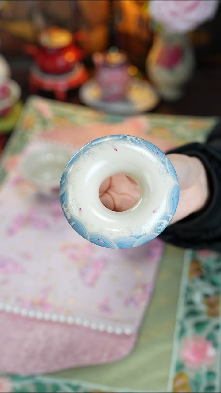 景德镇手工手绘雅圣粉彩盖置