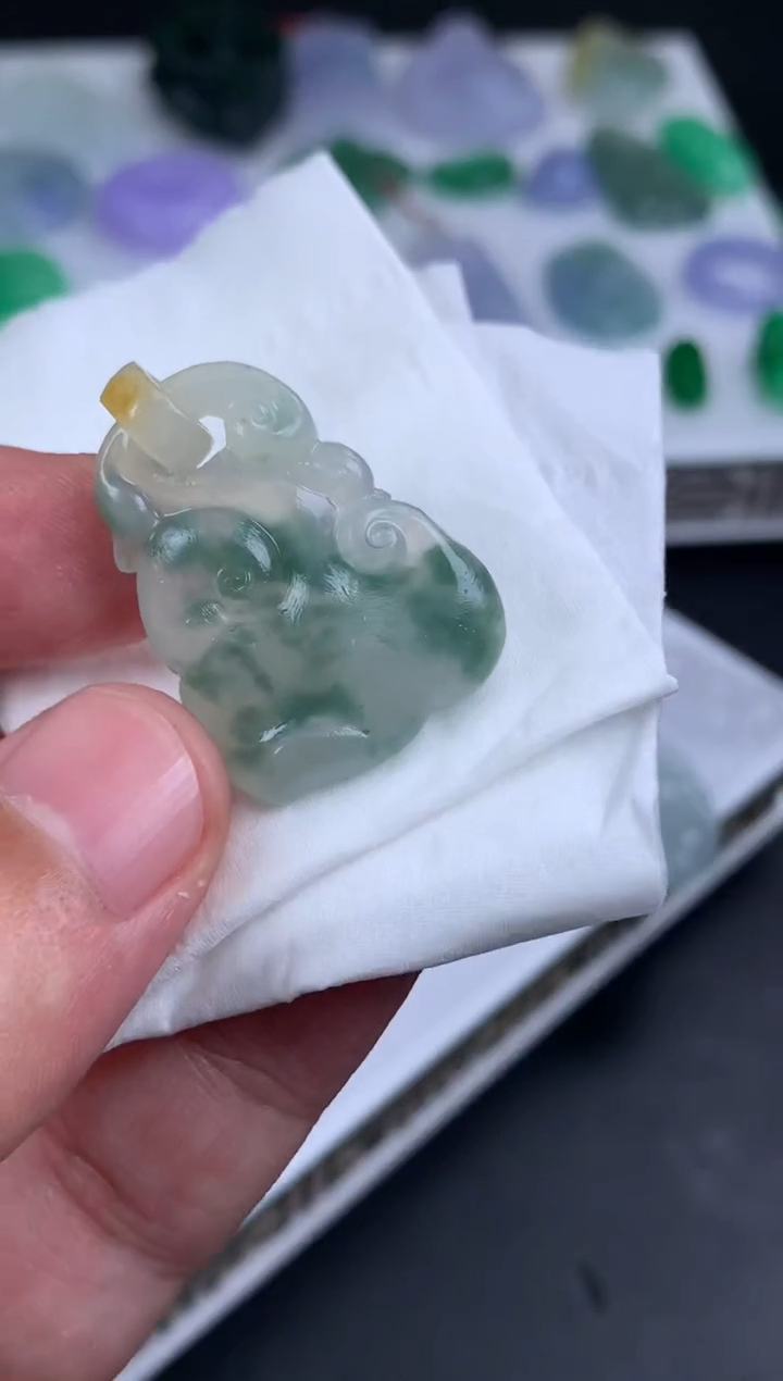 【闪购商品】定制翡翠未镶嵌翡翠