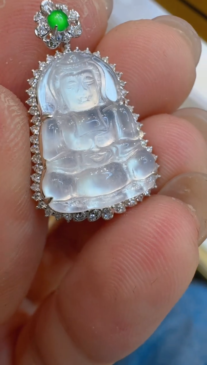 吊坠(不含链)18K金镶嵌翡翠多样性团购发一件