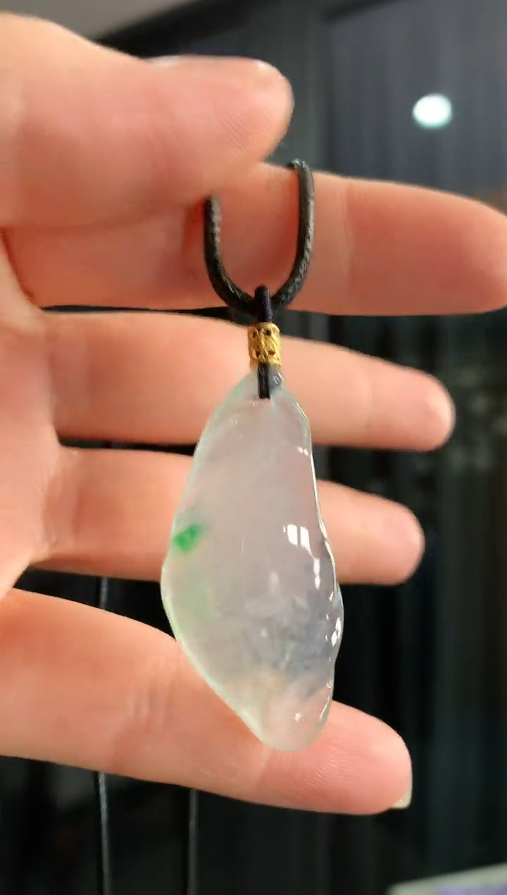 【闪购商品】翡翠颈饰未镶嵌吊坠