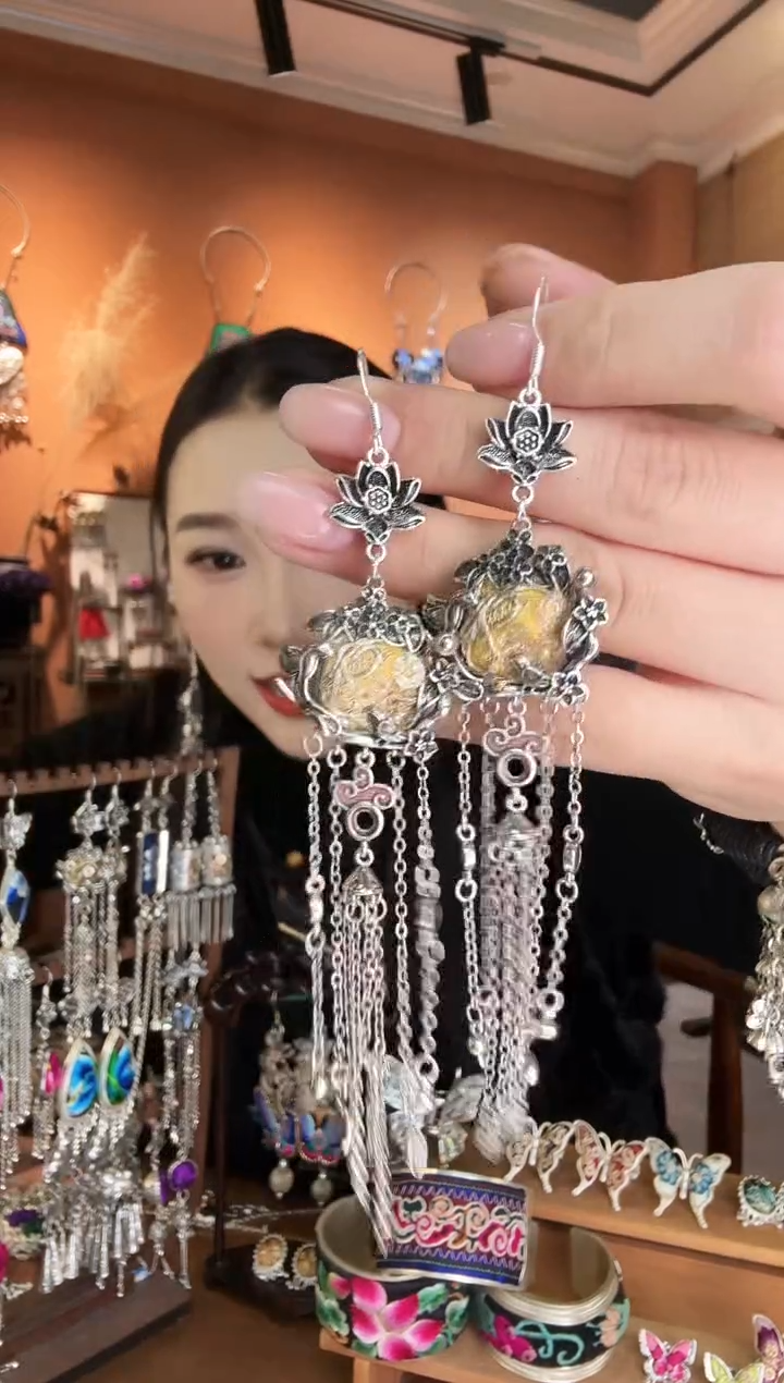 刺绣纯手工民族风耳环