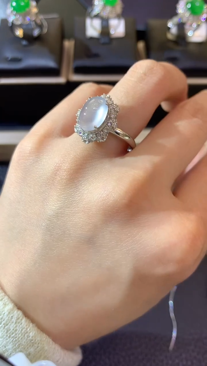 【闪购商品】翡翠戒指18K金镶嵌A17翡翠