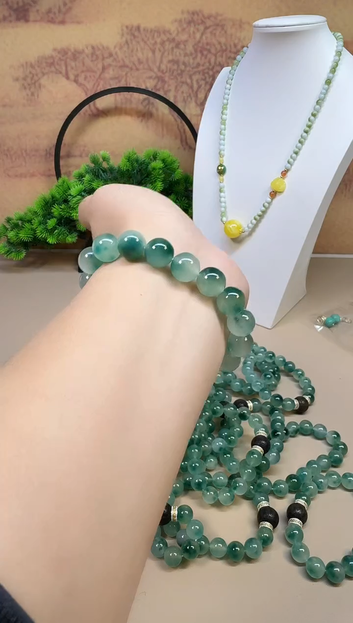 颈饰银S925镶嵌翡翠A203 