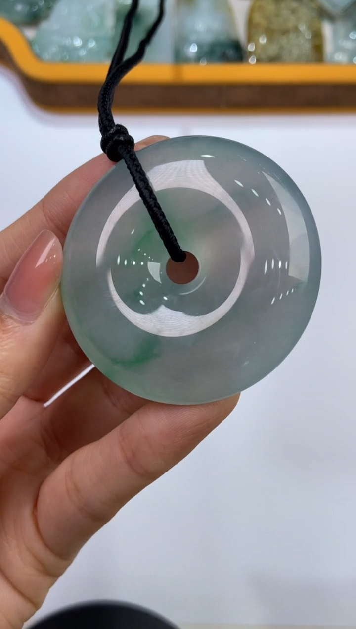 【闪购商品】翡翠挂件未镶嵌1