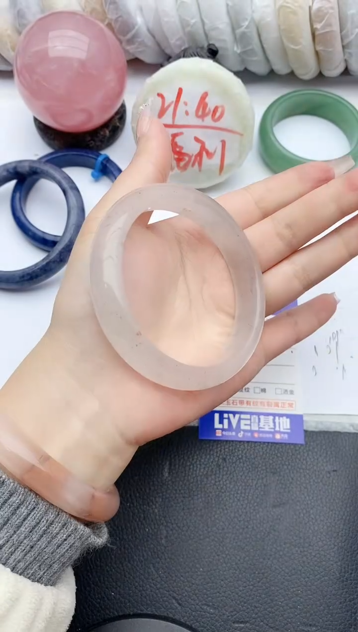 【闪购商品】石英质玉手镯未镶嵌138+62/63