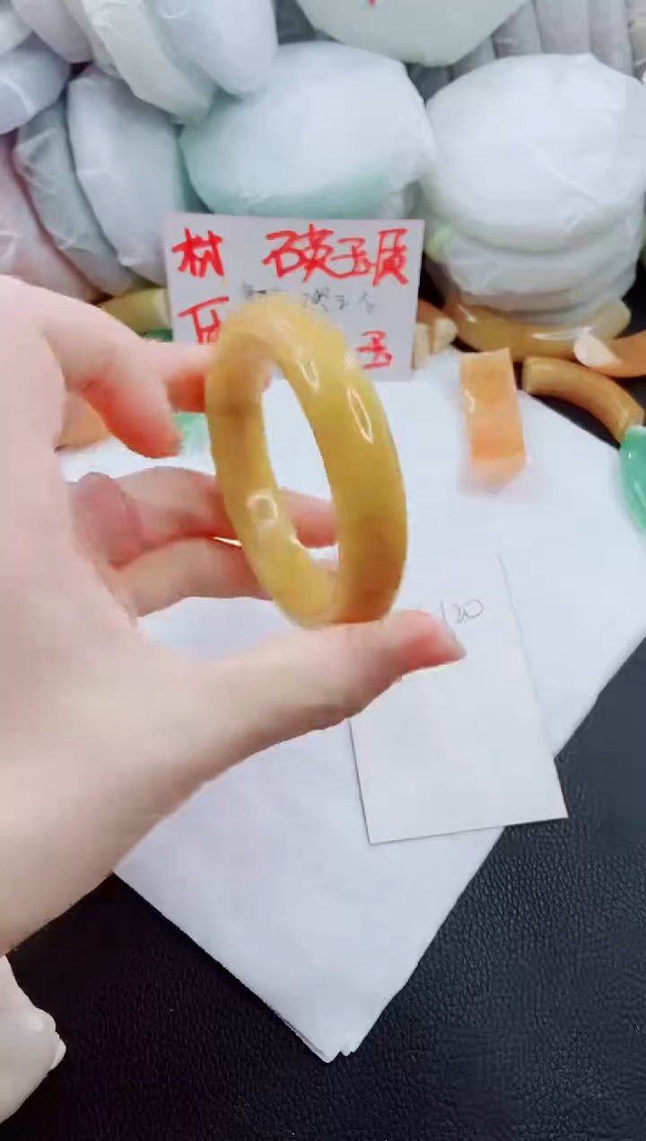 【闪购商品】石英质玉手镯未镶嵌J120-58-59