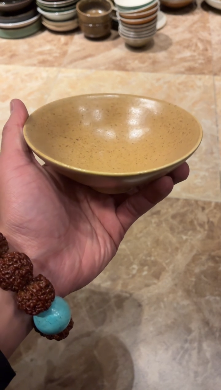 瓷片4.5寸燕麦色斗笠碗（福利款）