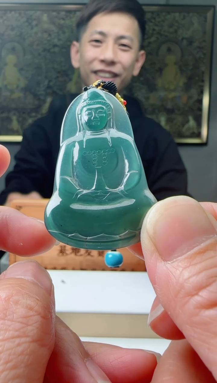 【闪购商品】翡翠颈饰未镶嵌多样性随机发其一