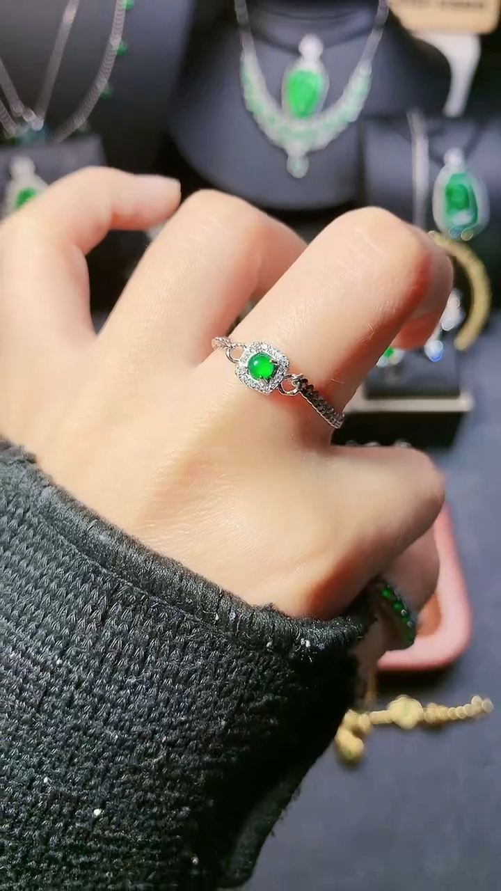 【闪购商品】翡翠戒指银S925镶嵌戒指