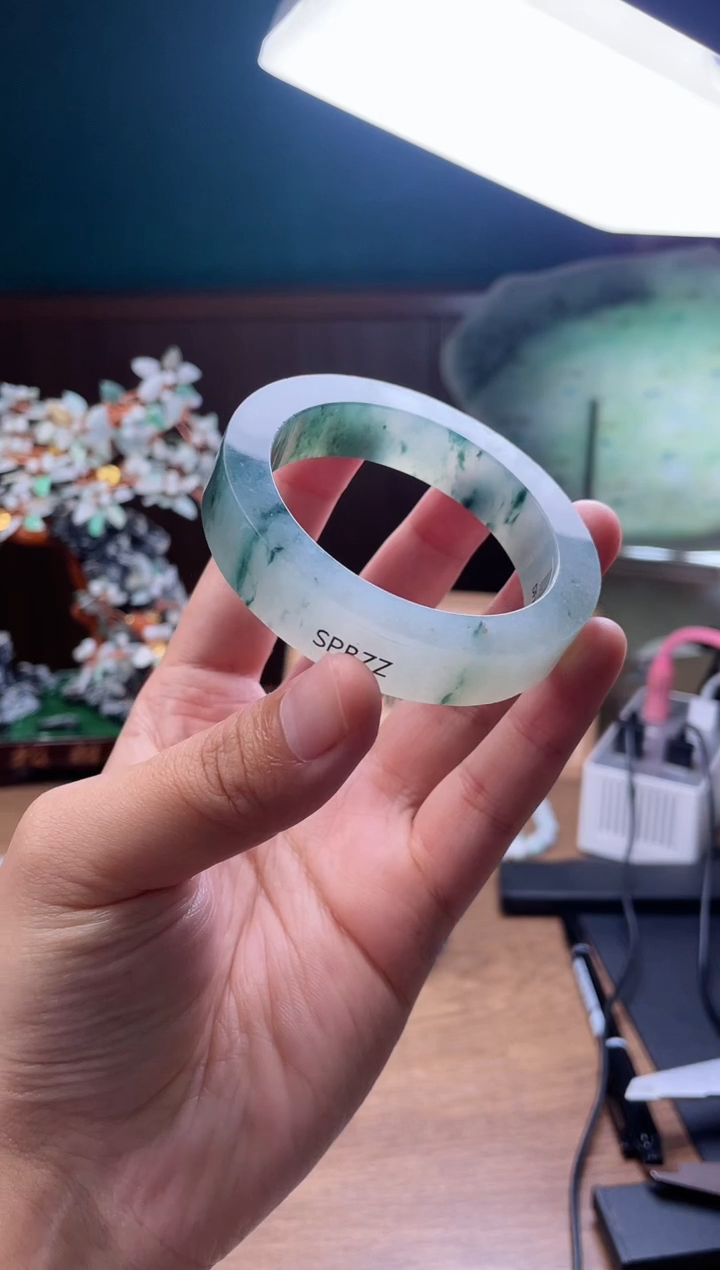 【闪购商品】定制翡翠手镯未镶嵌定制