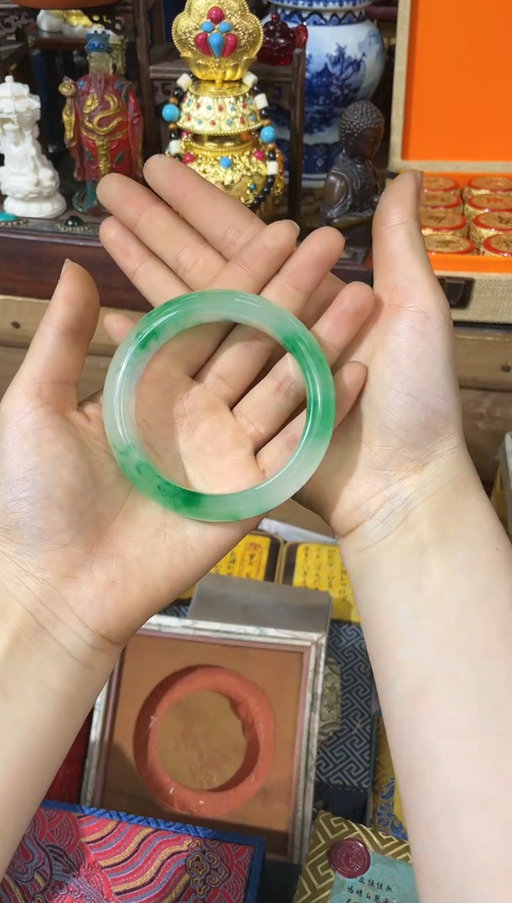 【闪购商品】翡翠颈饰未镶嵌老妹专属链接玉石