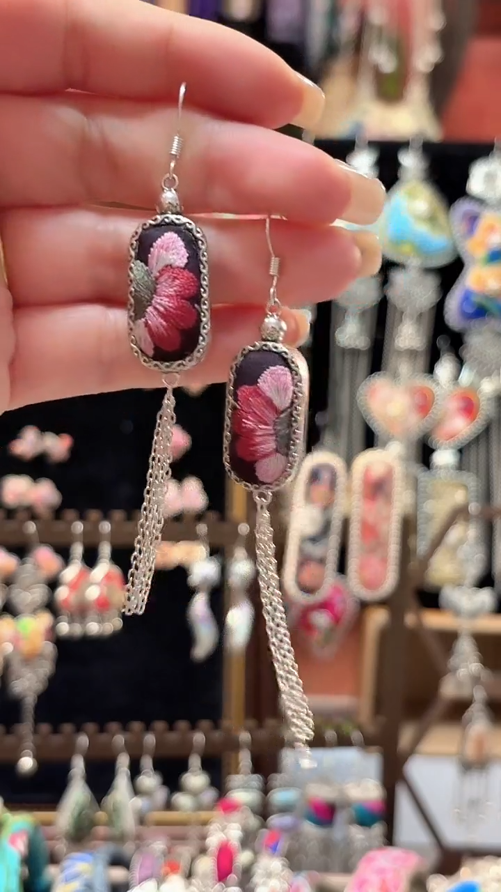 织绣 云织谣民族风精美饰品  54