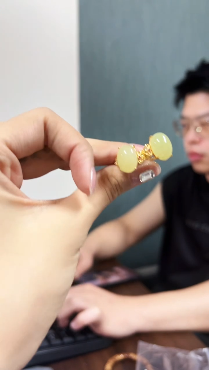 和田玉银S925镀金镶嵌耳饰青黄口戒指