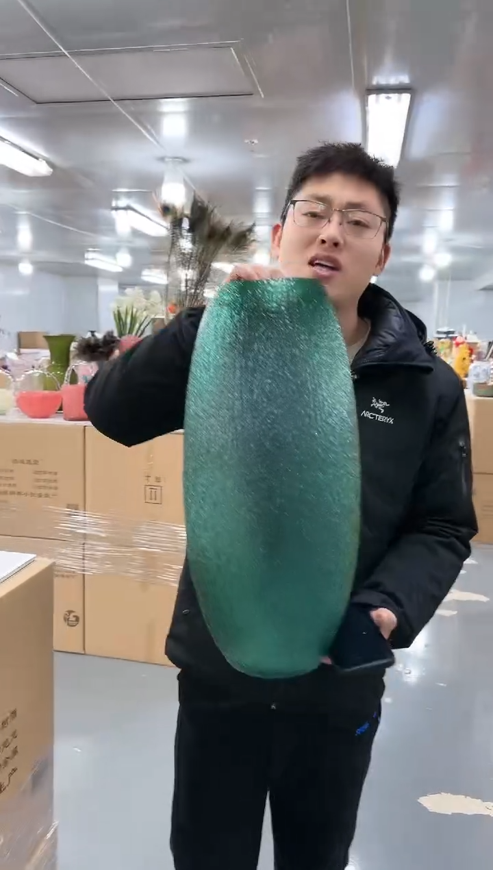 【闪购商品】玻璃小飞0004