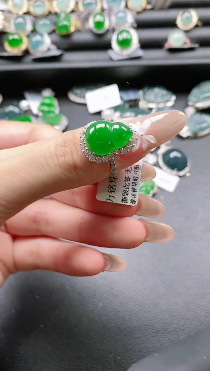 【闪购商品】翡翠戒指银S925镶嵌51511