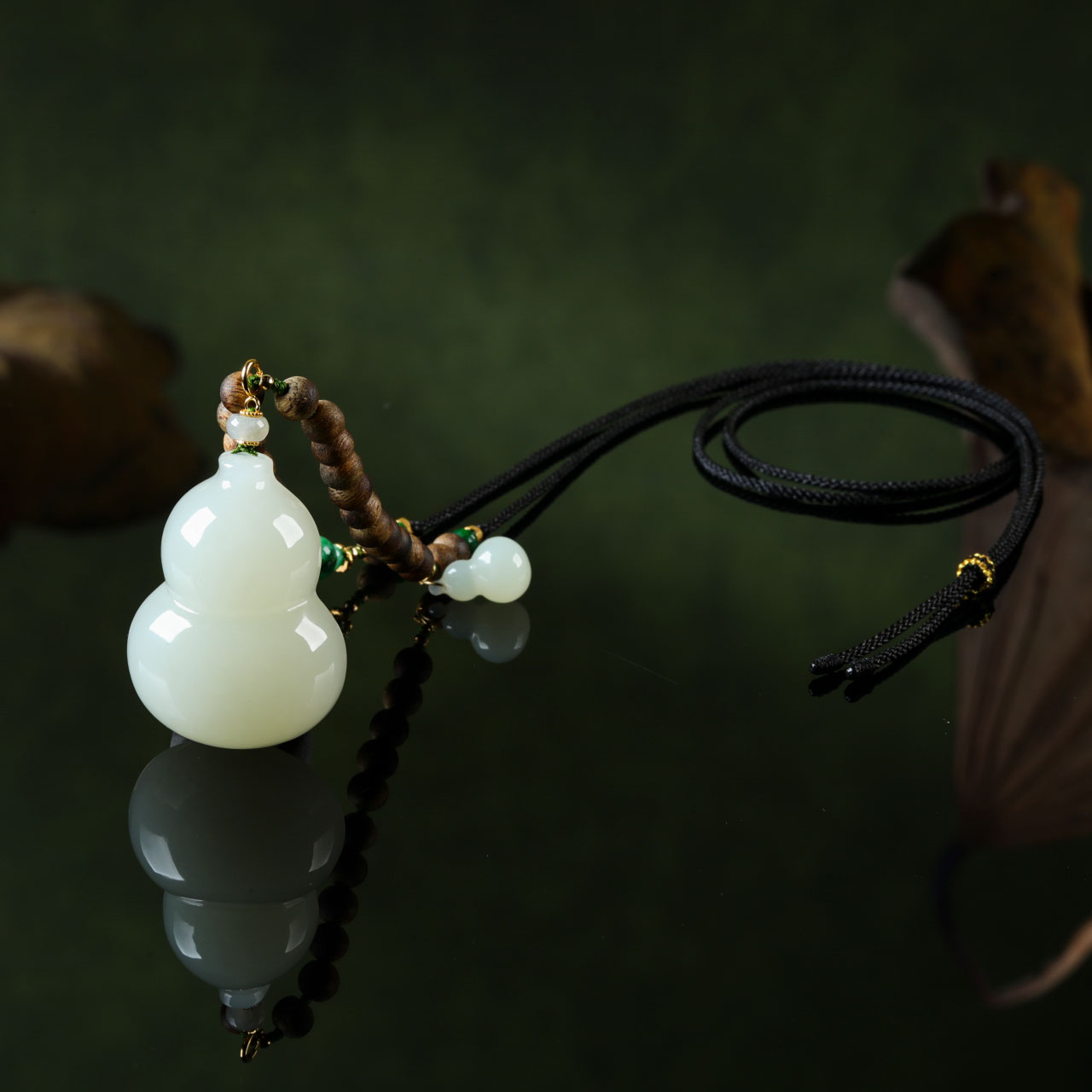 【意婵】《温柔香》“双12”（38*28*13 ）18k金和田玉老藕葫芦项链916749