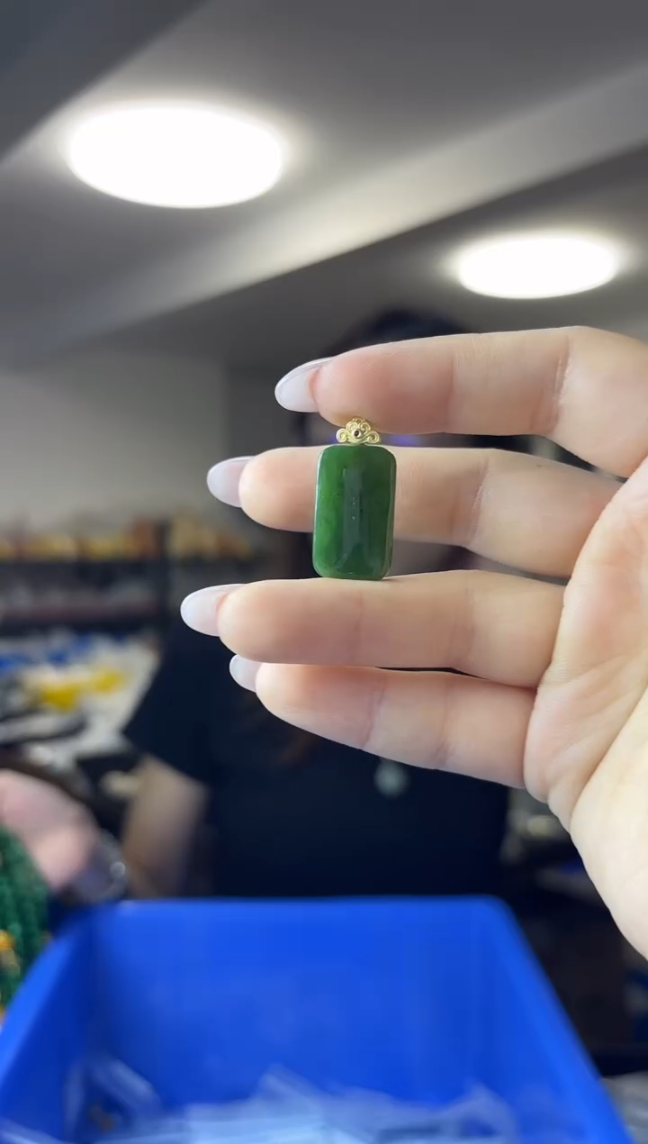 颈饰银S925镶嵌和田玉（多样性发一件）