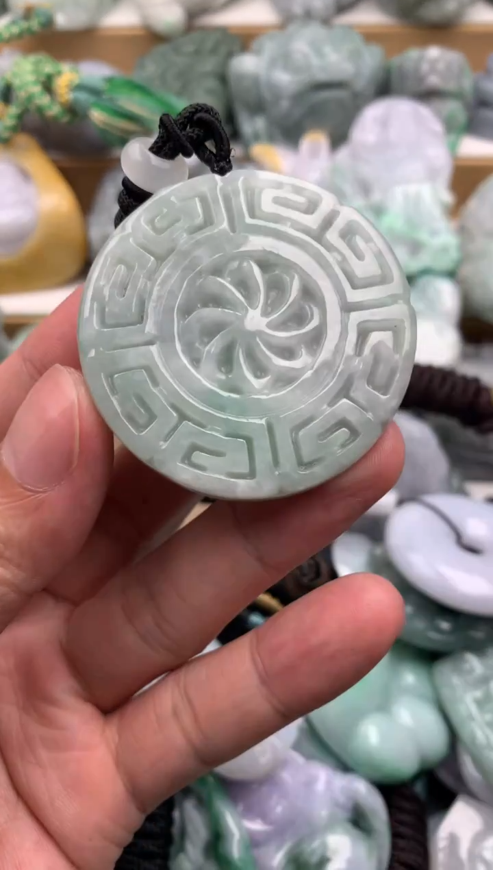 吊坠(不含链)未镶嵌翡翠1