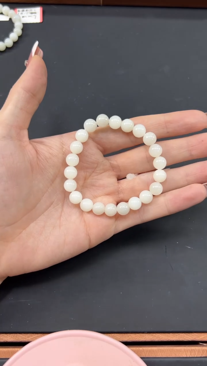 【闪购商品】和田玉手串未镶嵌玉田微色差卡8手串