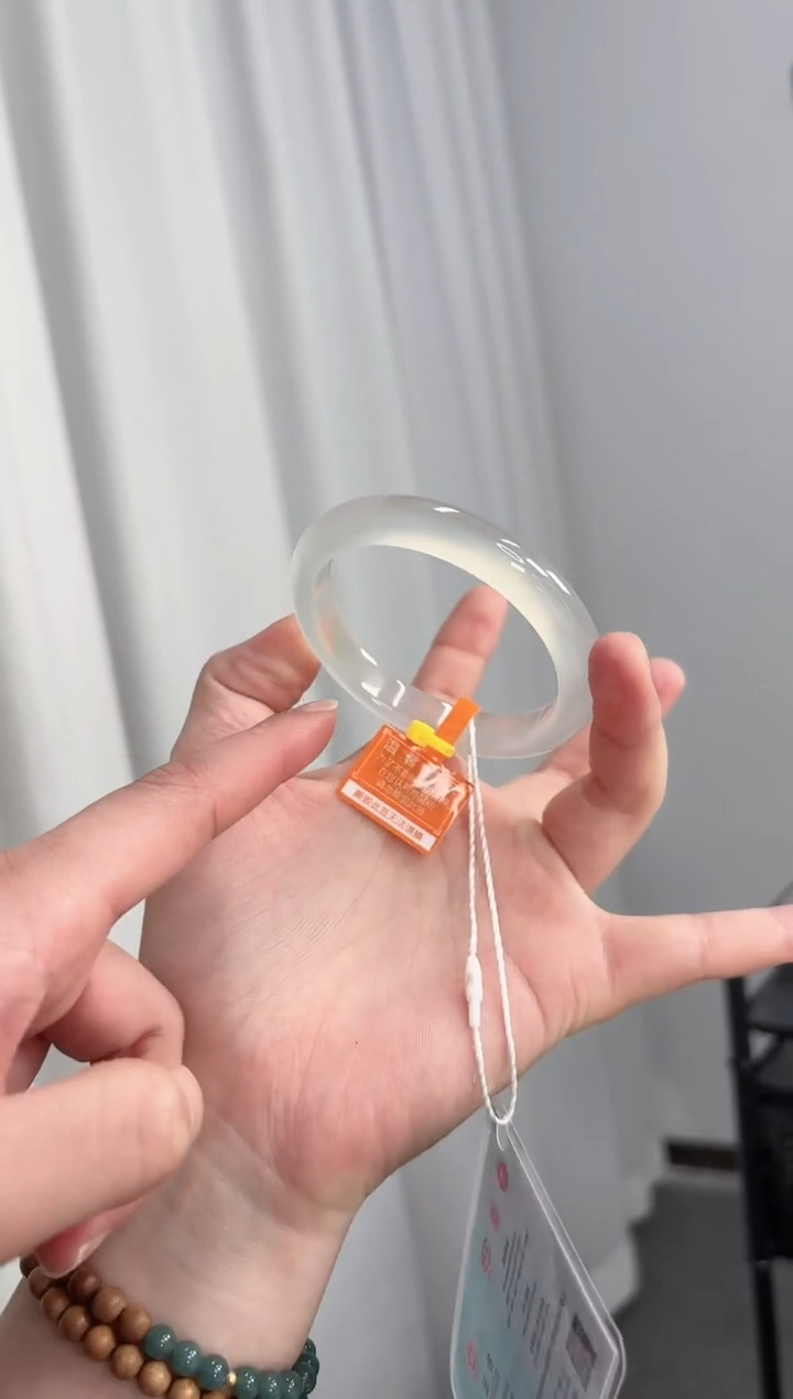 【闪购商品】玛瑙/玉髓手镯未镶嵌56圈