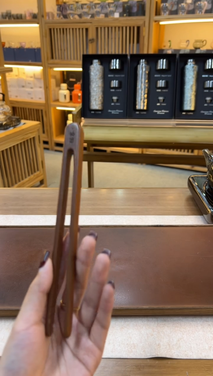 【闪购商品】福容 原木茶夹红檀木-18cm