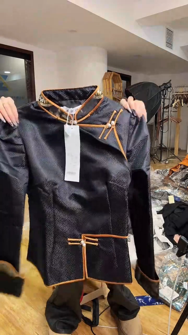 2XL码    125-135斤  外套