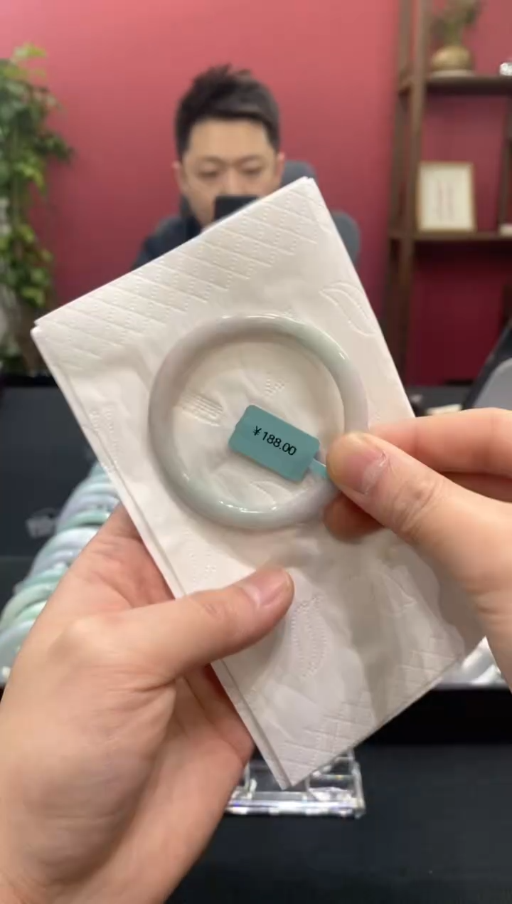 【闪购商品】翡翠手镯未镶嵌00003607