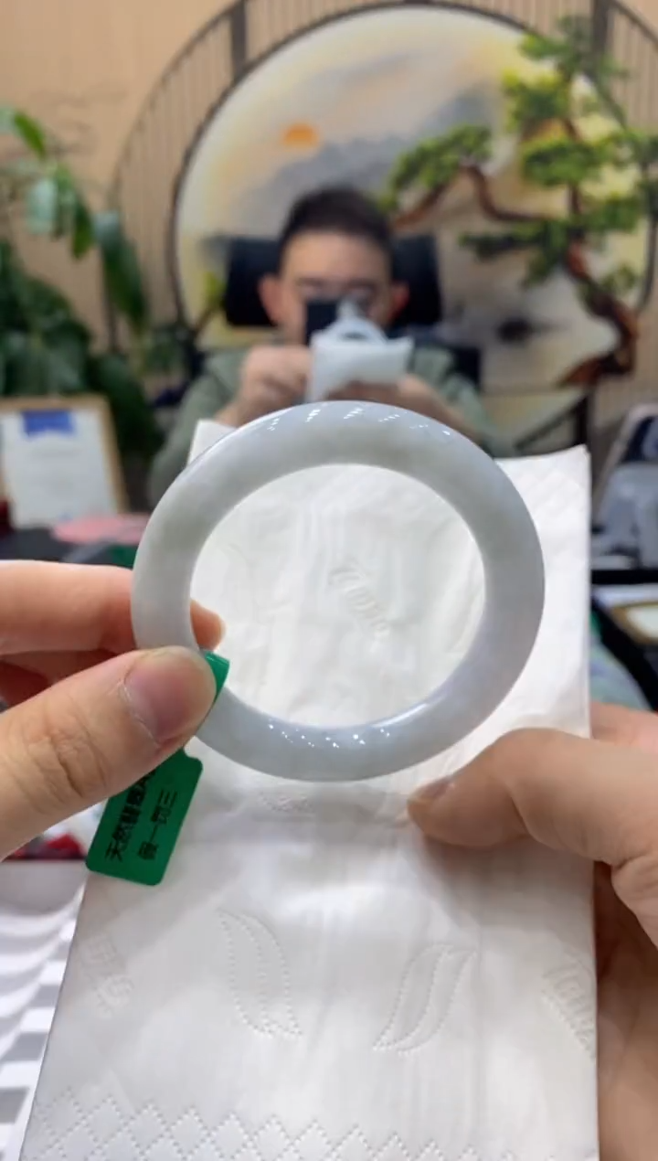 【闪购商品】翡翠手镯未镶嵌000010795