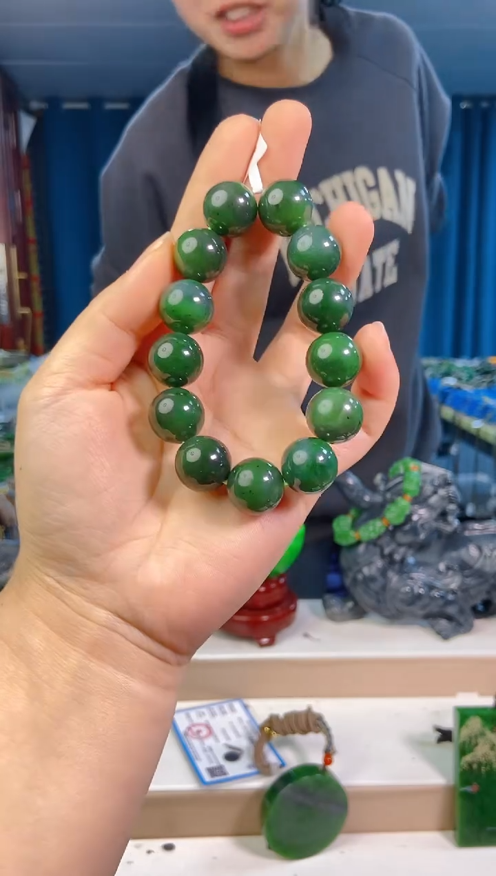 【闪购商品】和田玉挂件未镶嵌1