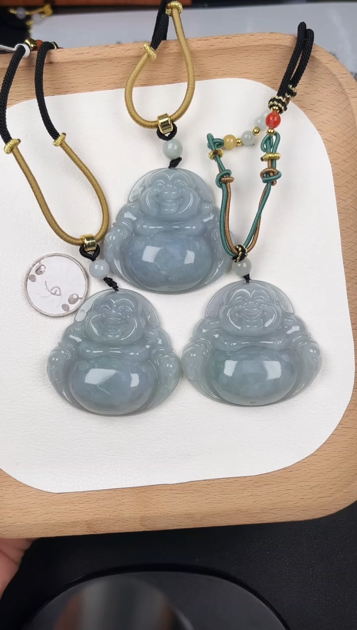 颈饰未镶嵌翡翠翡翠LH037翡翠油冰绿大佛+多样性发其一