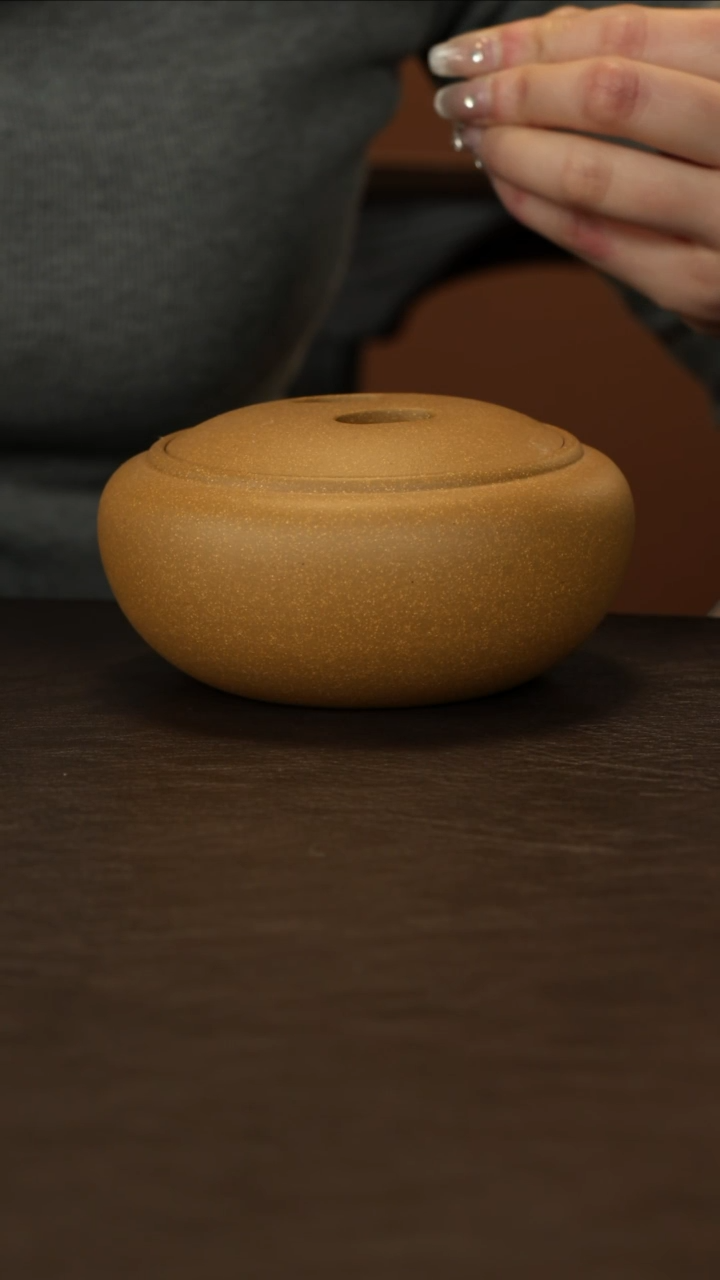 【闪购商品】紫砂茶叶罐直播福利黄金段牛盖醒茶罐约100g