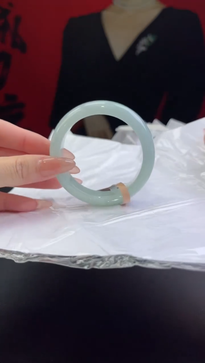 【闪购商品】翡翠手镯未镶嵌翡翠手镯5