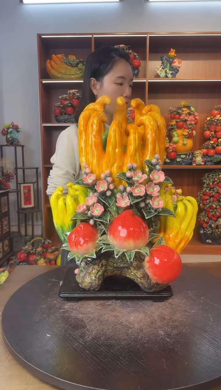 陶瓷佛手寿桃摆件