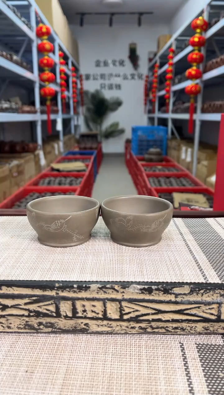 【闪购商品】紫砂茶杯老青段刻绘小鸟主人杯两个
