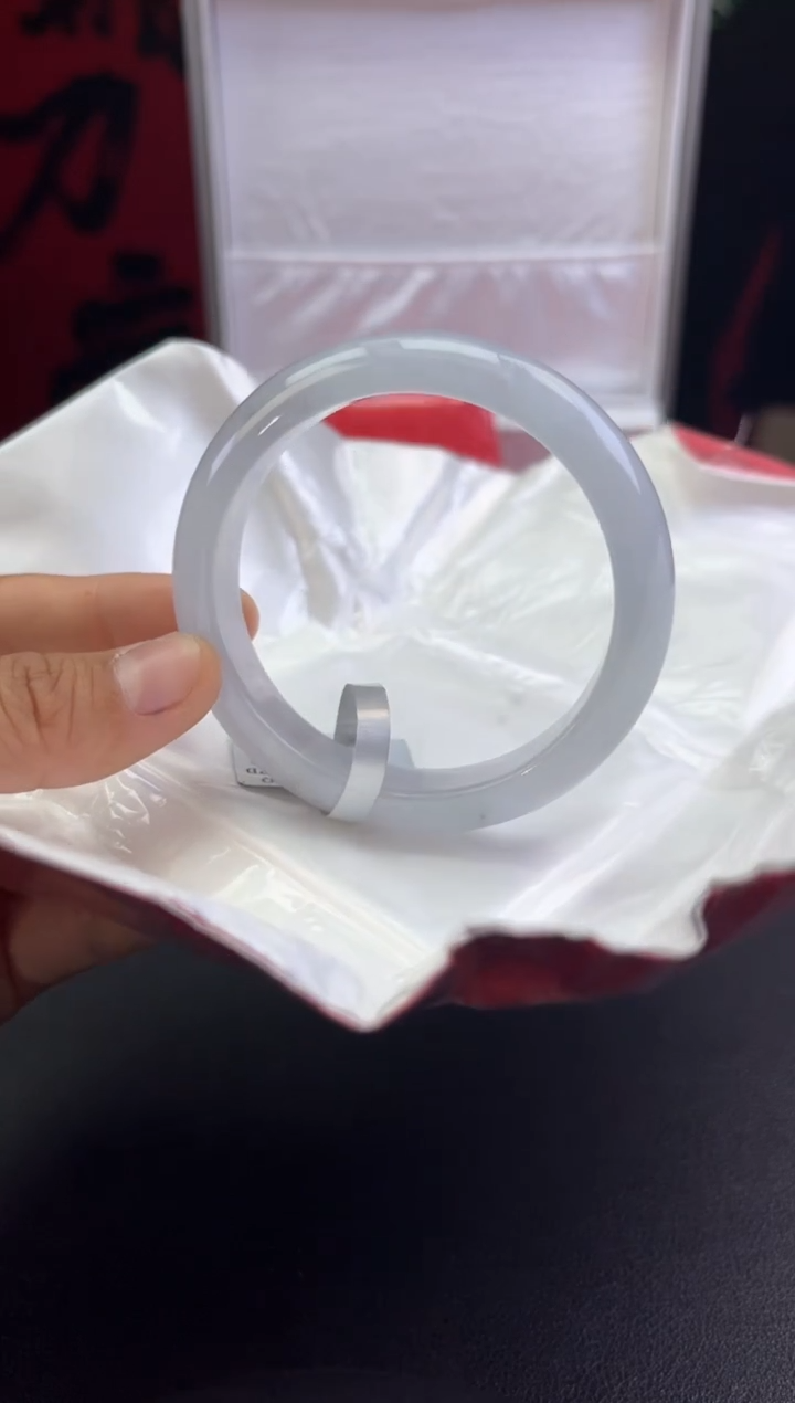 【闪购商品】翡翠手镯未镶嵌翡翠手镯9