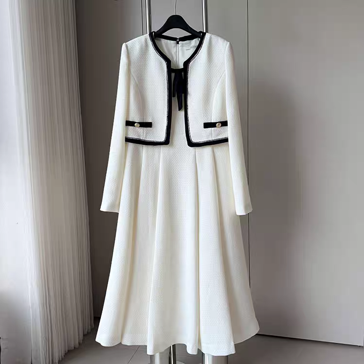 假两件撞色连衣裙法式优雅设计