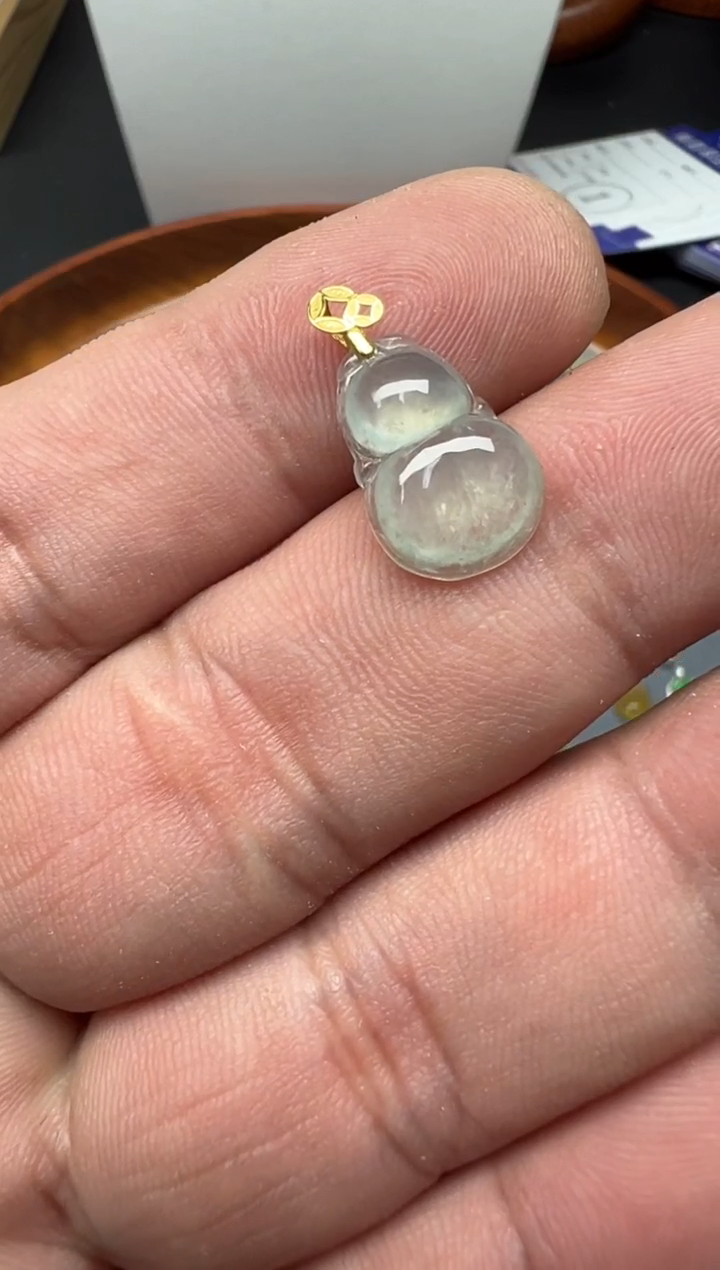 颈饰18K金镶嵌翡翠（4号链接）纯天然A货缅甸翡翠葫芦吊坠（微瑕）