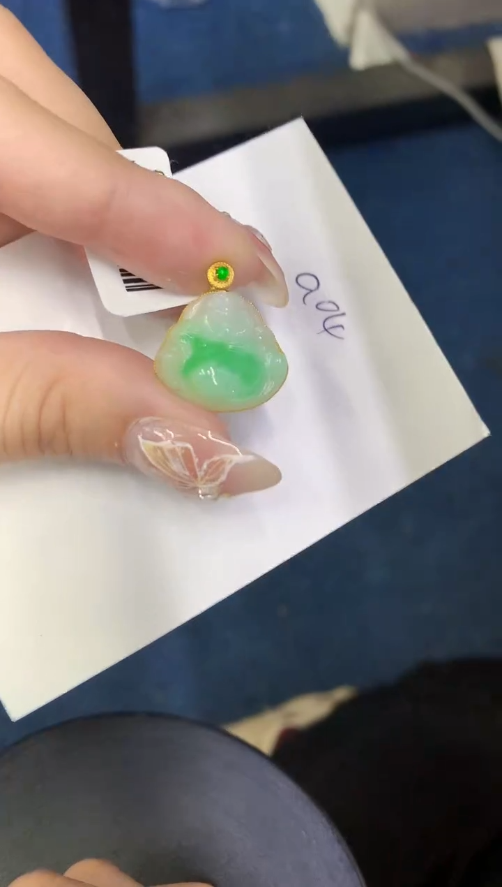 【闪购商品】翡翠颈饰18K金镶嵌0000000000