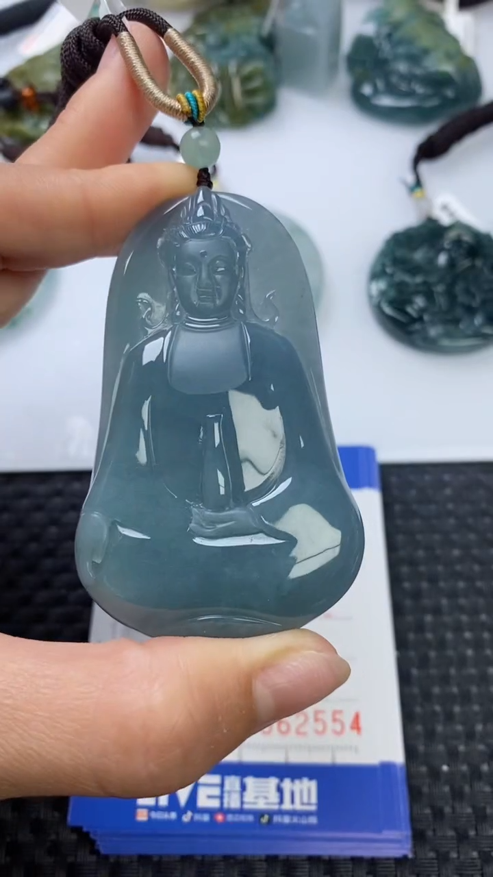 【闪购商品】翡翠颈饰未镶嵌111111111111111111