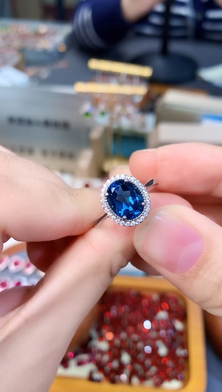 【闪购商品】托帕石戒指银S925镶嵌天然