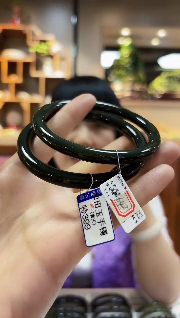 【闪购商品】和田玉未镶嵌63-64手镯