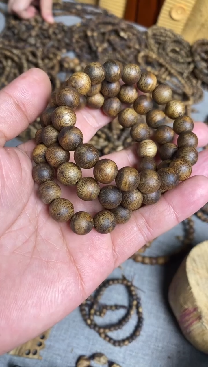沉香手串原色老料1.0圆珠单圈手串8+多样性发一