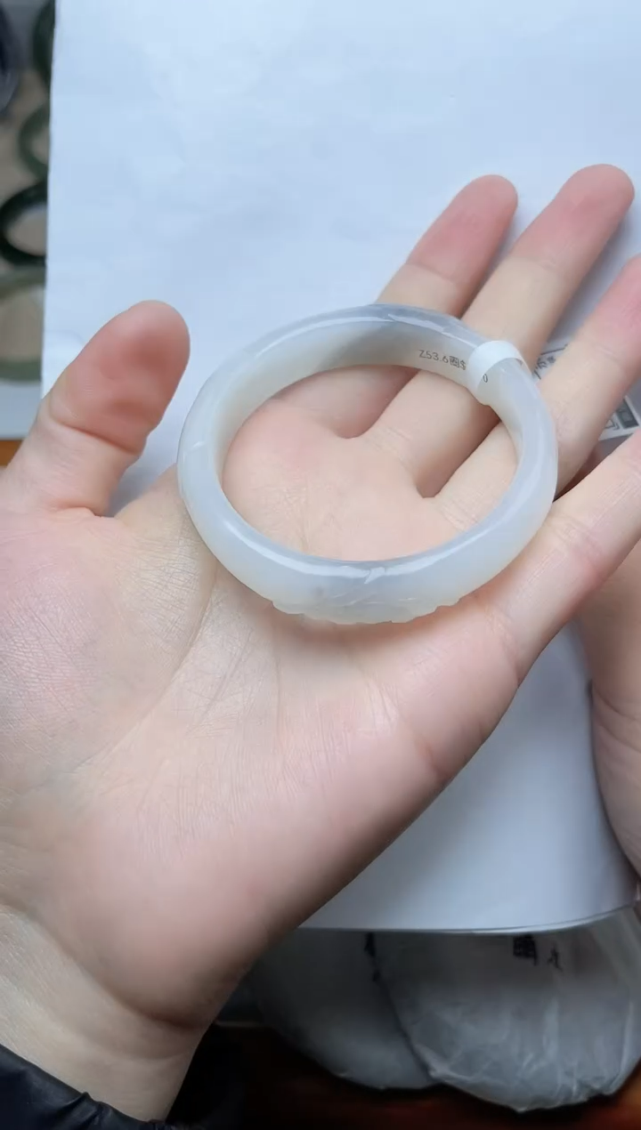 【闪购商品】和田玉手镯未镶嵌52/53圈口kk