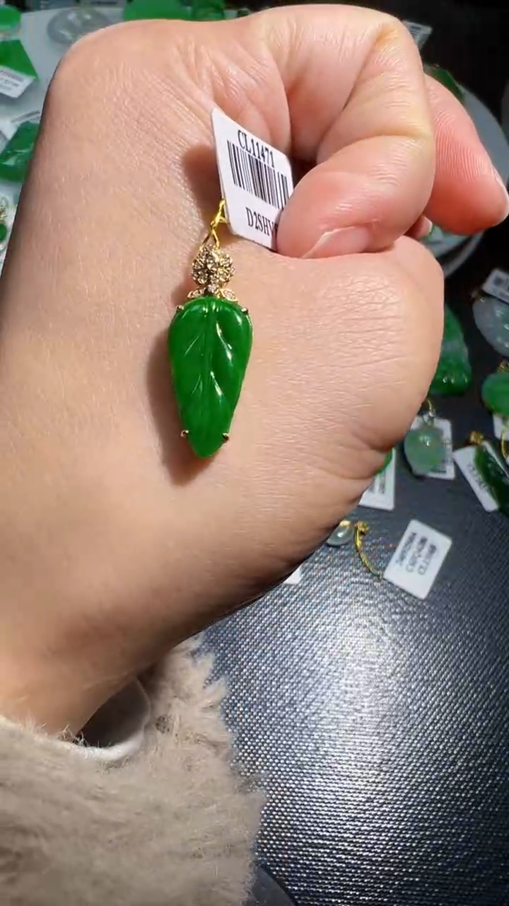 【闪购商品】翡翠颈饰18K金镶嵌我