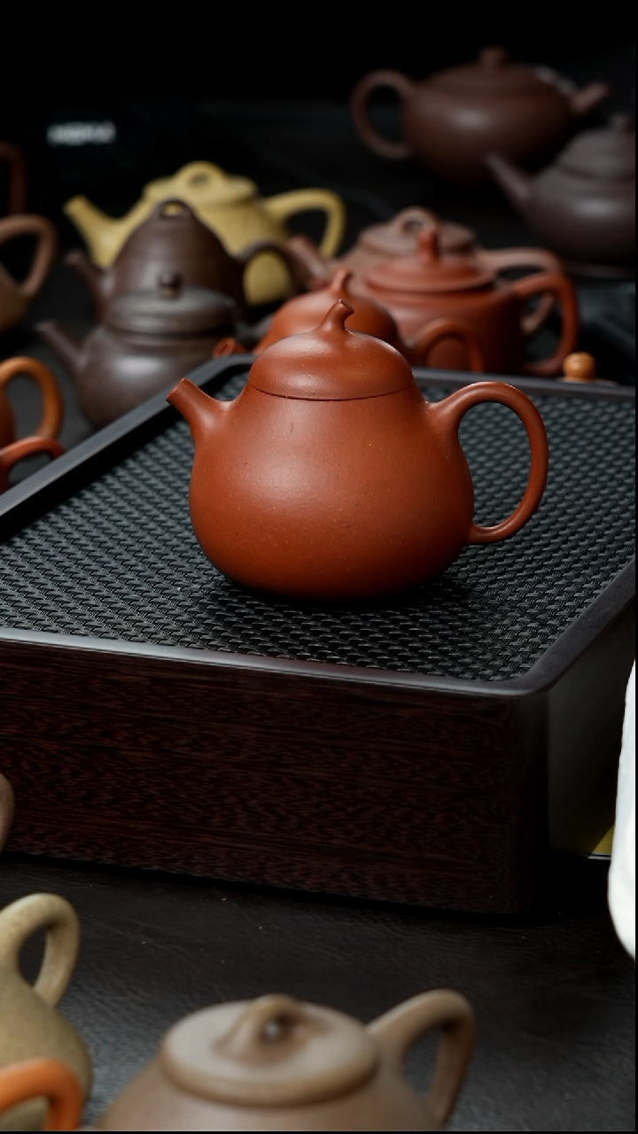 茶壶紫砂老红泥半手茄瓜170          微瑕