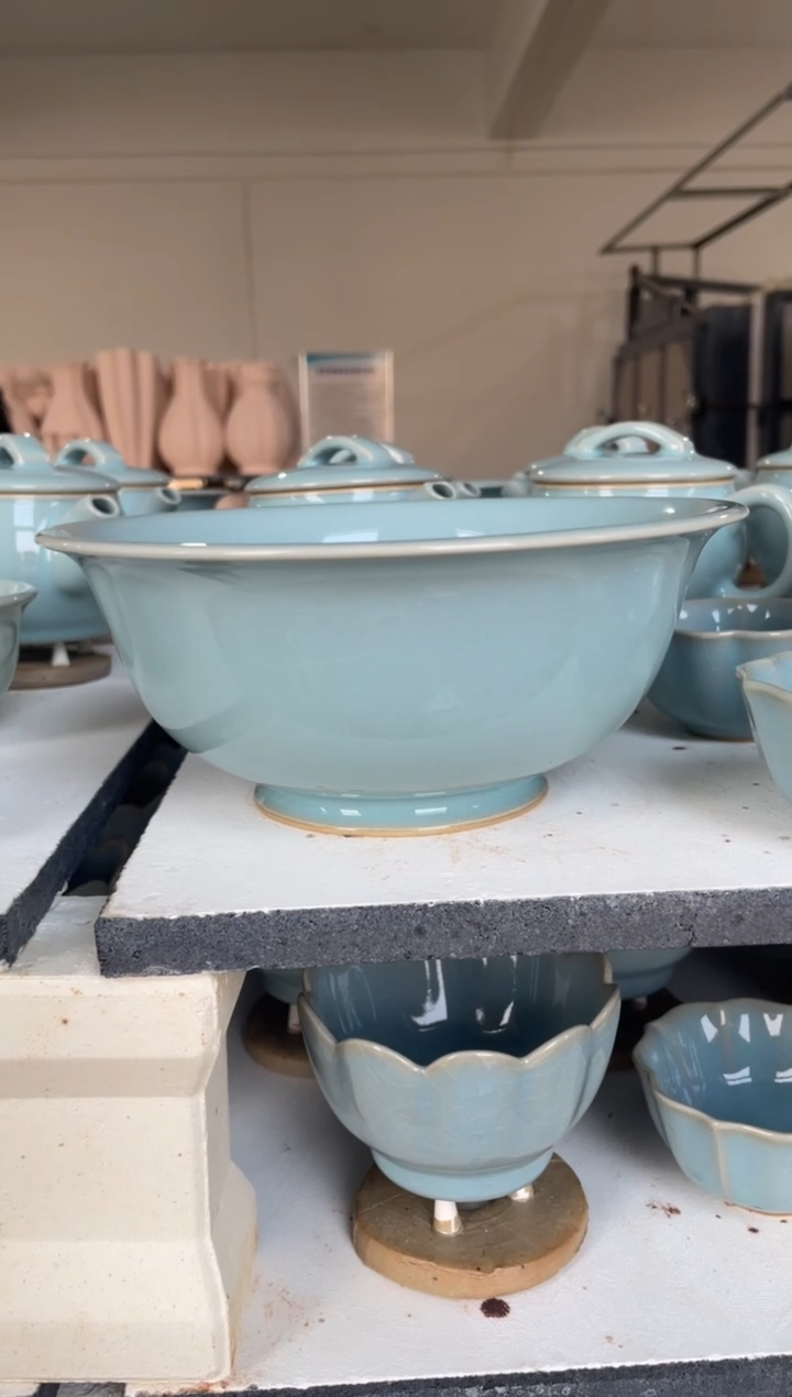 碗18CM 天青 微瑕 朱家汝窑款