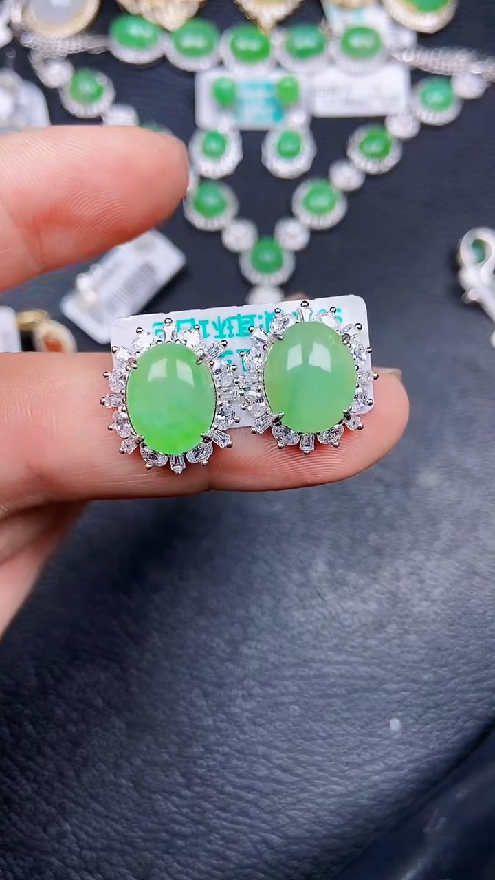 颈饰银S925镶嵌翡翠998