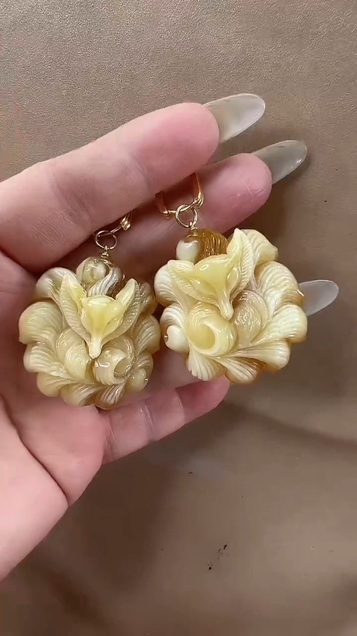 琥珀颈饰未镶嵌耳环