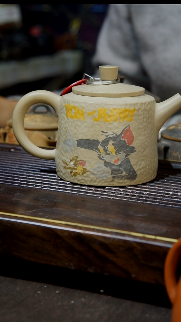 云南建紫陶福*堂微瑕  015  240cc