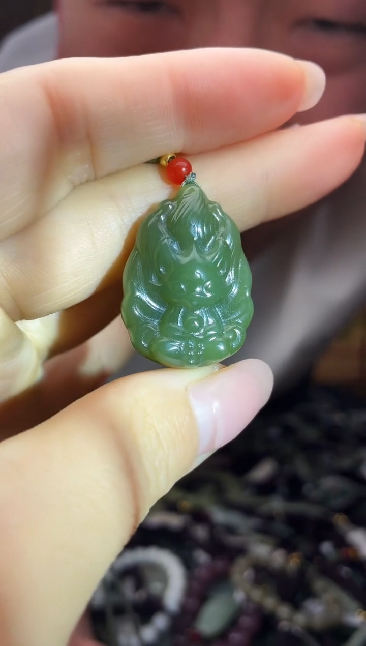 颈饰未镶嵌和田玉多样性发货，拍一发一